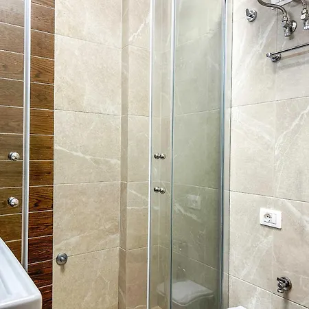 1 Bedroom 818 Apartment Golem (Tirana)