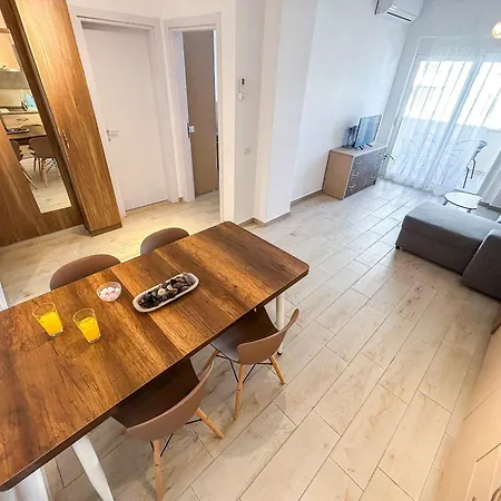 1 Bedroom 818 Apartment Golem (Tirana)